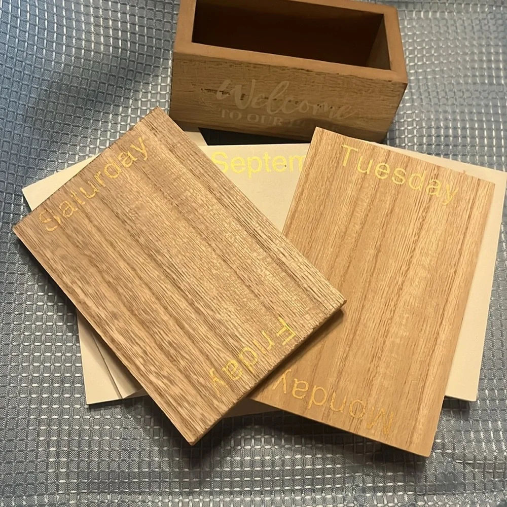 Home wooden calendar compact & SUPER CUTE Rustic farmhouse chic decor NEW NIB